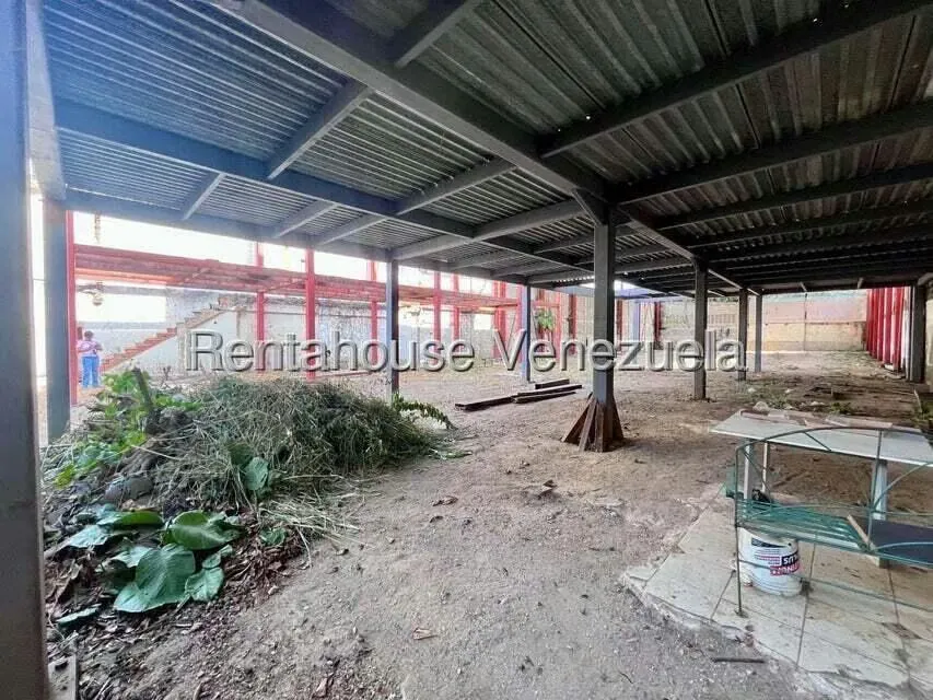 Terreno (Comercial) en Alquiler en Zona Centro, Aragua - 4