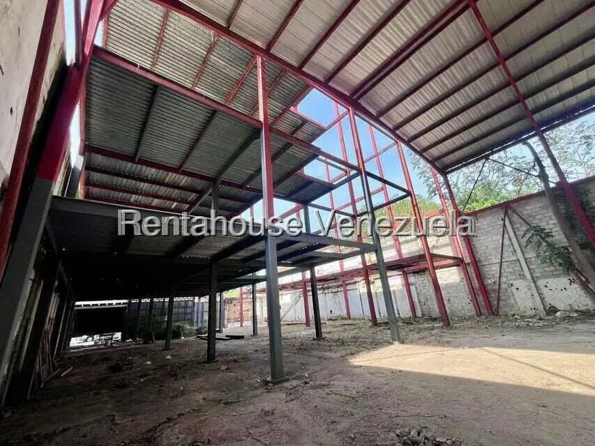Terreno (Comercial) en Alquiler en Zona Centro, Aragua - 9