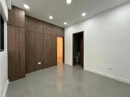 Vista 44