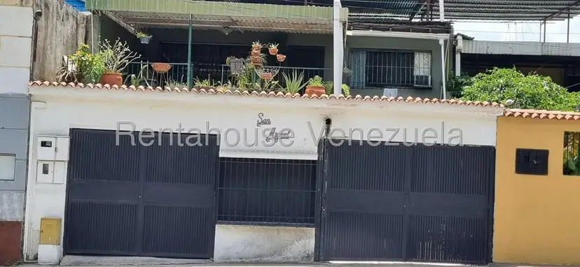 Casa (Duplex) en Venta en Alejandro Oropeza Castillo II, Miranda
