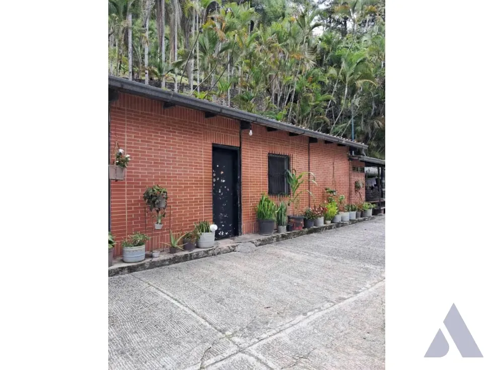 Se vende terreno 53.033m2 c/ bienhechuria 2.984m2 El Hatillo 7557 - 32