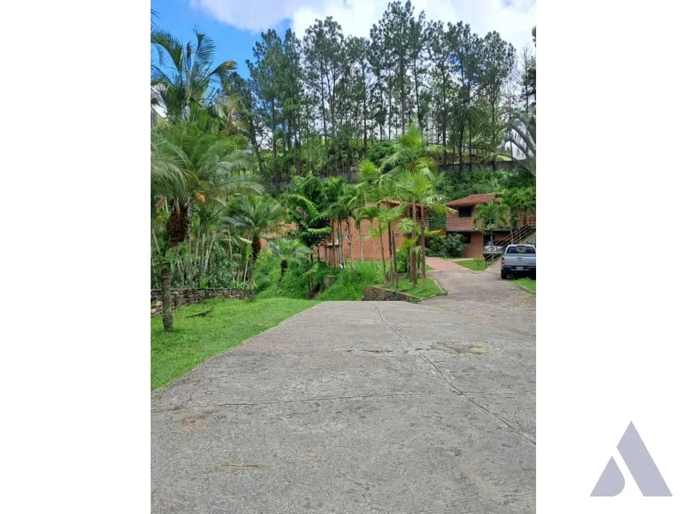 Se vende terreno 53.033m2 c/ bienhechuria 2.984m2 El Hatillo 7557 - 35