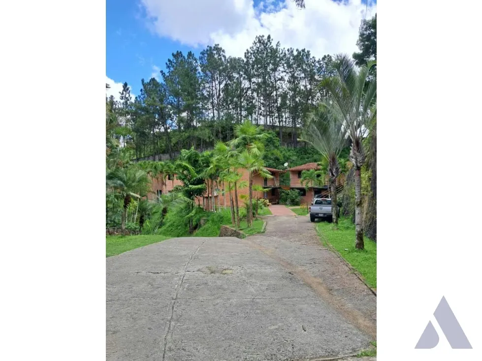 Se vende terreno 53.033m2 c/ bienhechuria 2.984m2 El Hatillo 7557 - 65