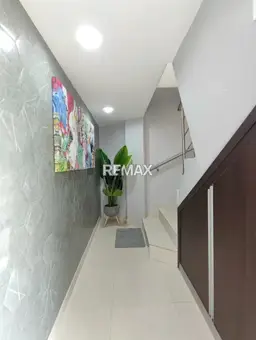 Vista 16