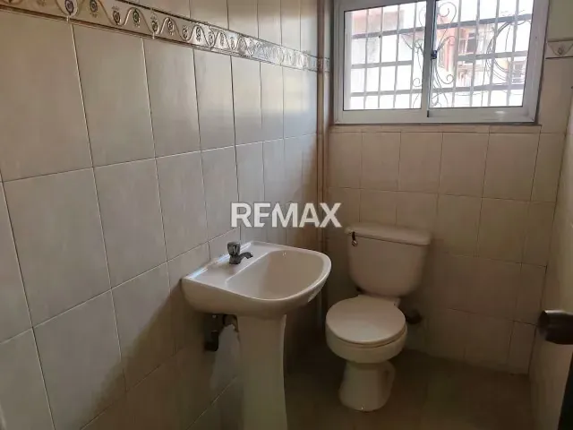 LOCAL COMERCIAL EN ALQUILER CIUDAD OJEDA - 4