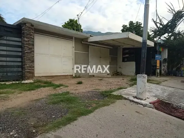 Se alquila Local comercial Av. principal La Cumaca San Diego