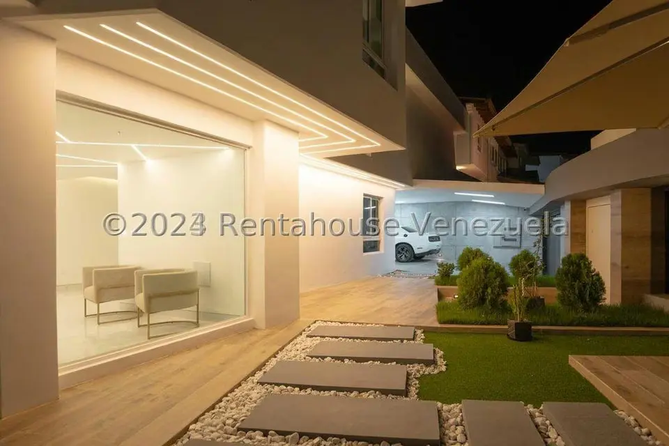Casa (Multipes Niveles) en Venta en Los Naranjos del Cafetal, Distrito Metropolitano - 22