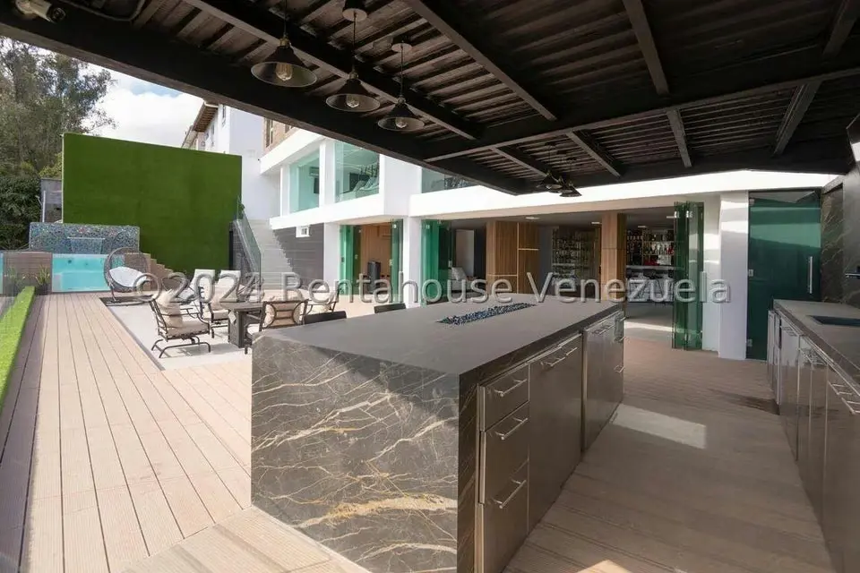 Casa (Multipes Niveles) en Venta en Los Naranjos del Cafetal, Distrito Metropolitano - 37
