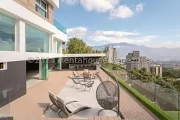 Vista 42