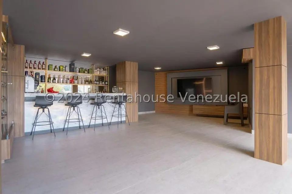 Casa (Multipes Niveles) en Venta en Los Naranjos del Cafetal, Distrito Metropolitano - 45
