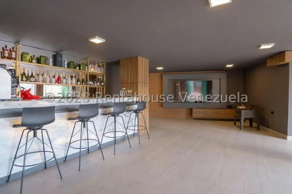 Casa (Multipes Niveles) en Venta en Los Naranjos del Cafetal, Distrito Metropolitano - 47