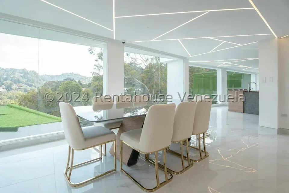 Casa (Multipes Niveles) en Venta en Los Naranjos del Cafetal, Distrito Metropolitano - 6