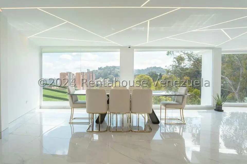 Casa (Multipes Niveles) en Venta en Los Naranjos del Cafetal, Distrito Metropolitano - 9