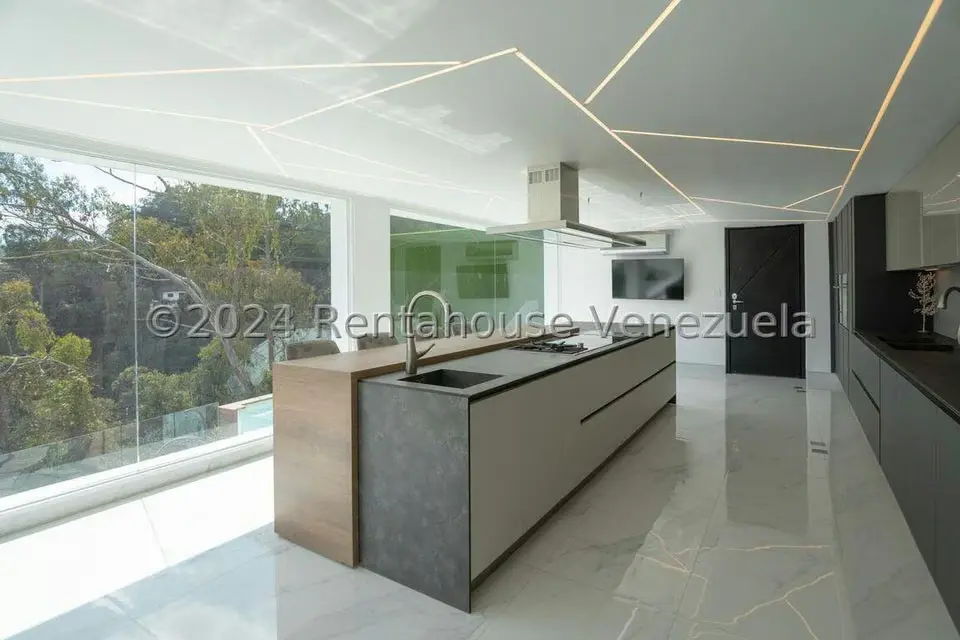 Casa (Multipes Niveles) en Venta en Los Naranjos del Cafetal, Distrito Metropolitano - 10