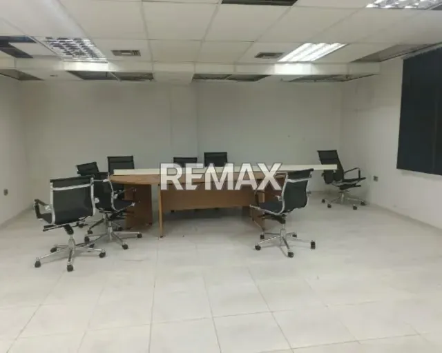 ALQUILER DE GALPON CORPORATIVO PREMIUM: 3 NIVELES , ASCENSOR INDUSTRIAL, OFICINAS DE LUJO Y CAPACIDAD PARA LA ENTRADA DE CONTENEDORES Y TERMOKING - 7
