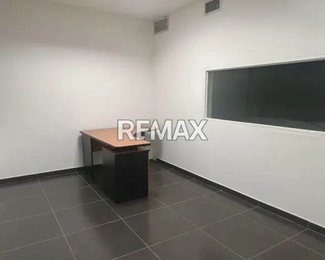 ALQUILER DE GALPON CORPORATIVO PREMIUM: 3 NIVELES , ASCENSOR INDUSTRIAL, OFICINAS DE LUJO Y CAPACIDAD PARA LA ENTRADA DE CONTENEDORES Y TERMOKING - 9