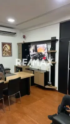 En Venta Local en el Centro de la Ciudad, excelente ubicacion a pie de Calle. - 5