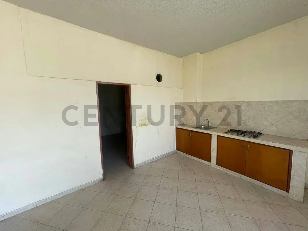 Anexo en Barcelona Century 21 presenta este versátil espacio de 40 m2. - 2