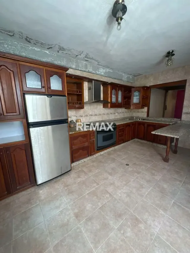 En Venta Casa en zona Centro Este - 7