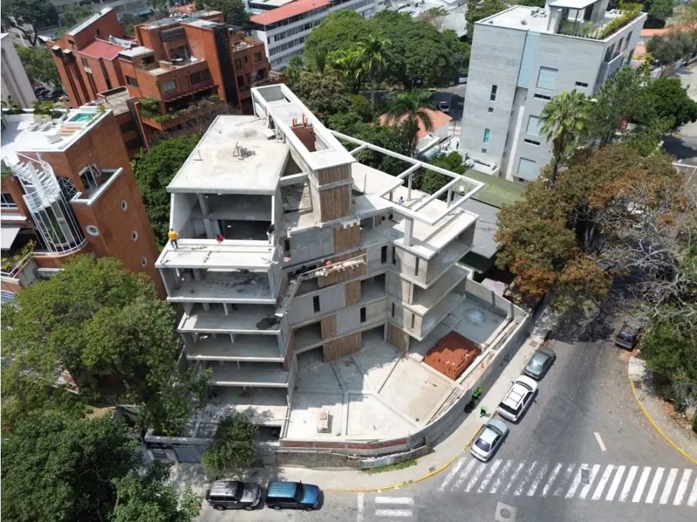 En Venta Apartamento Nuevo en La Castellana Chacao - Caracas - 2