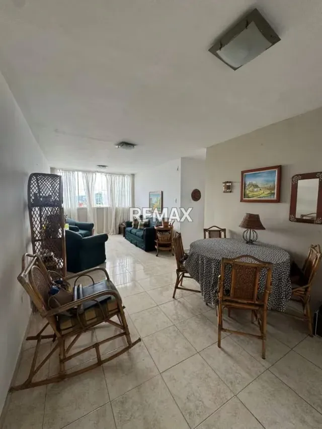 Apartamento en Venta Club Hipico las Trinitarias Zona Este-Barquisimeto - 3