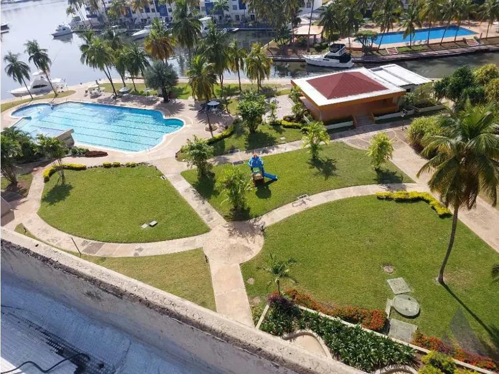 Vendo/alquilo apto Las Canoas353m2/3h+s+e/5b/3p/muelle/ Lecherías 4999 - 2