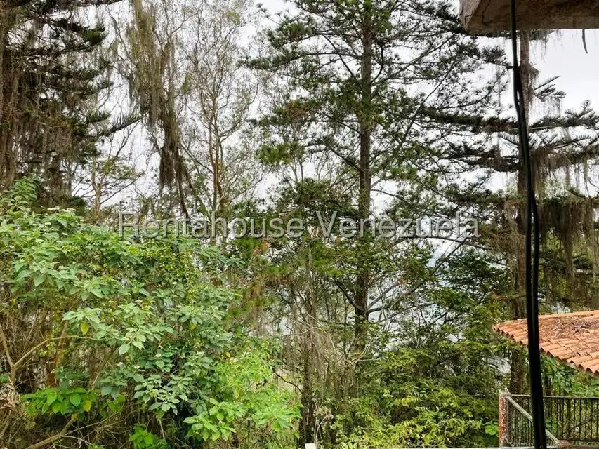 Casa (Duplex) en Venta en Los Guayabitos, Distrito Metropolitano - 56
