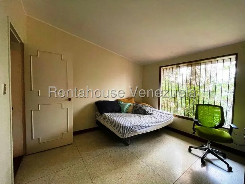 Casa (Duplex) en Venta en Los Guayabitos, Distrito Metropolitano - 57