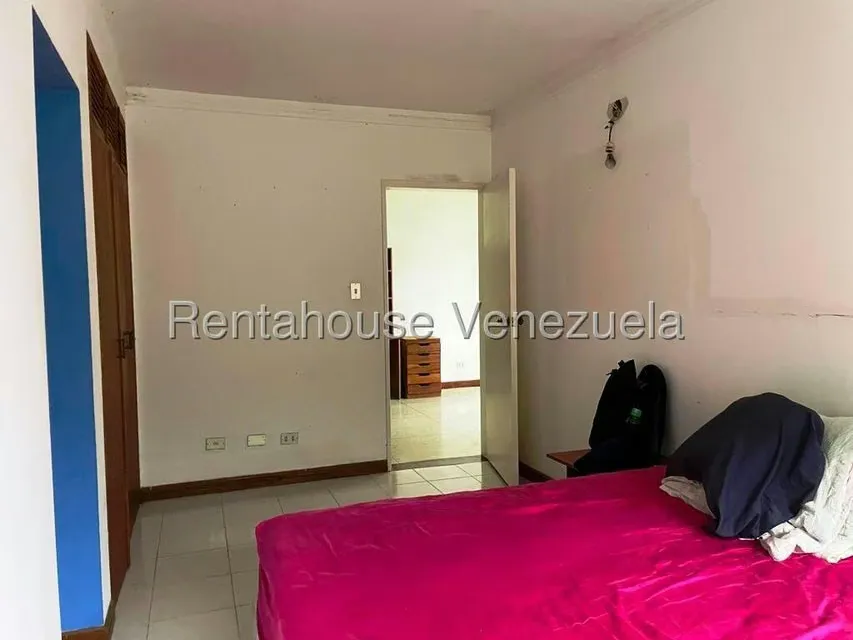 Casa (Duplex) en Venta en Los Guayabitos, Distrito Metropolitano - 72
