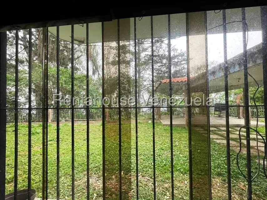 Casa (Duplex) en Venta en Los Guayabitos, Distrito Metropolitano - 76