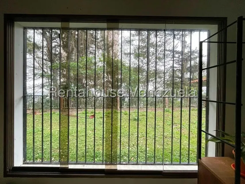 Casa (Duplex) en Venta en Los Guayabitos, Distrito Metropolitano - 84