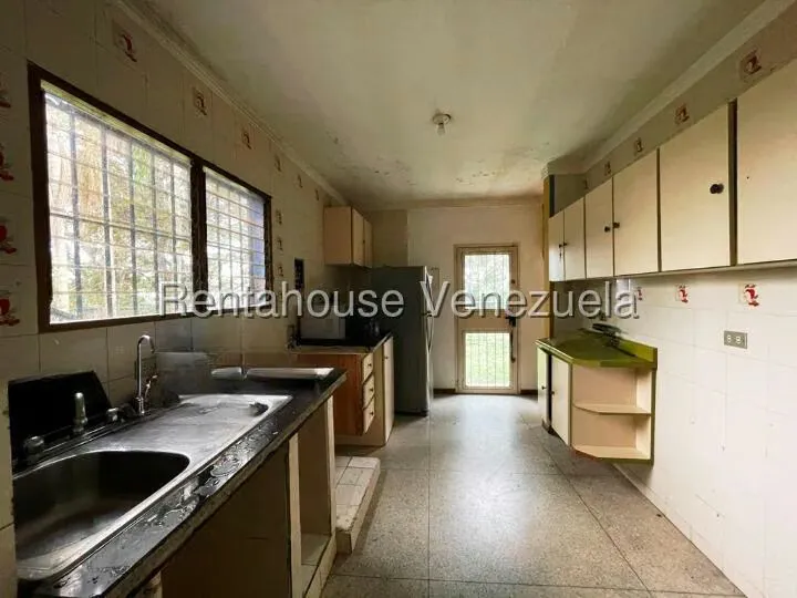 Casa (Duplex) en Venta en Los Guayabitos, Distrito Metropolitano - 86