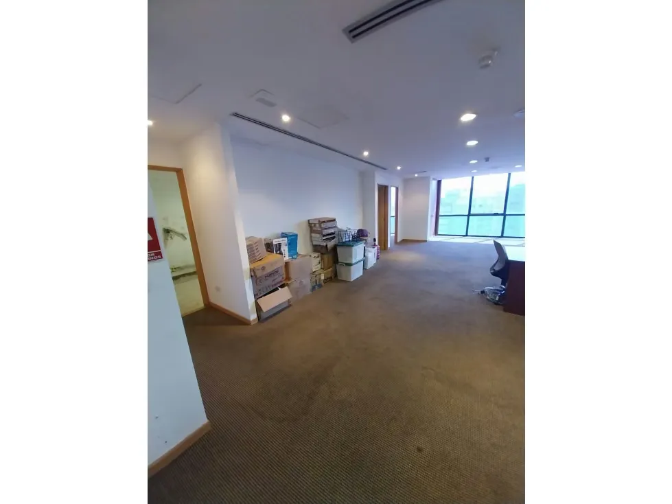 Oficina en Venta en Chuao - 3