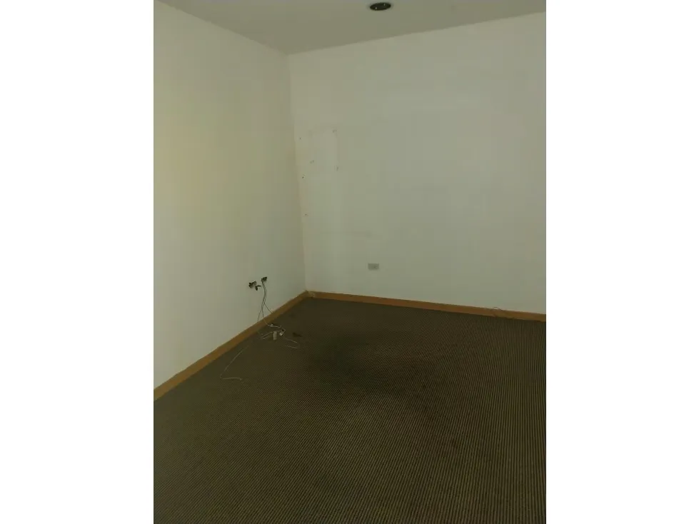 Oficina en Venta en Chuao - 10