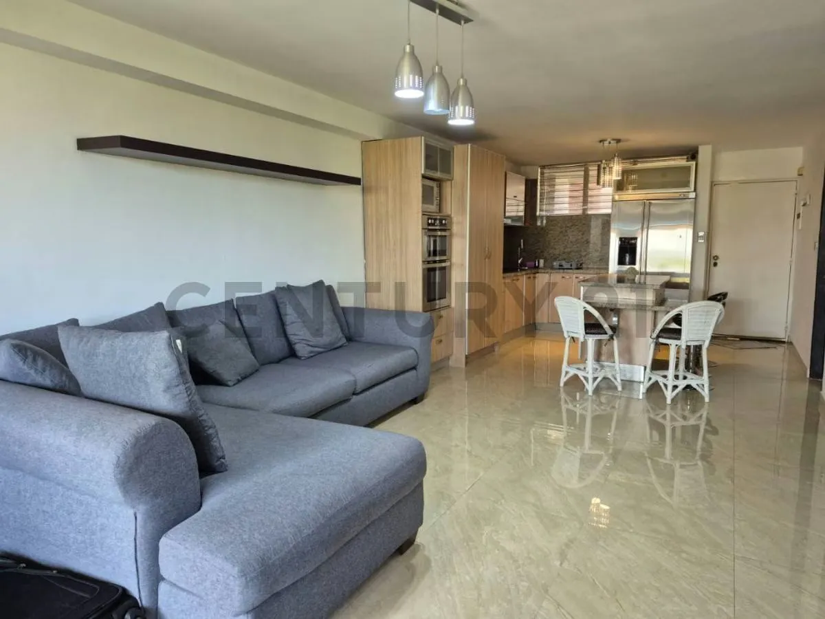 Century 21 ofrece en Alquiler este Apartamento Vacacional en Puerto Bahia - 4
