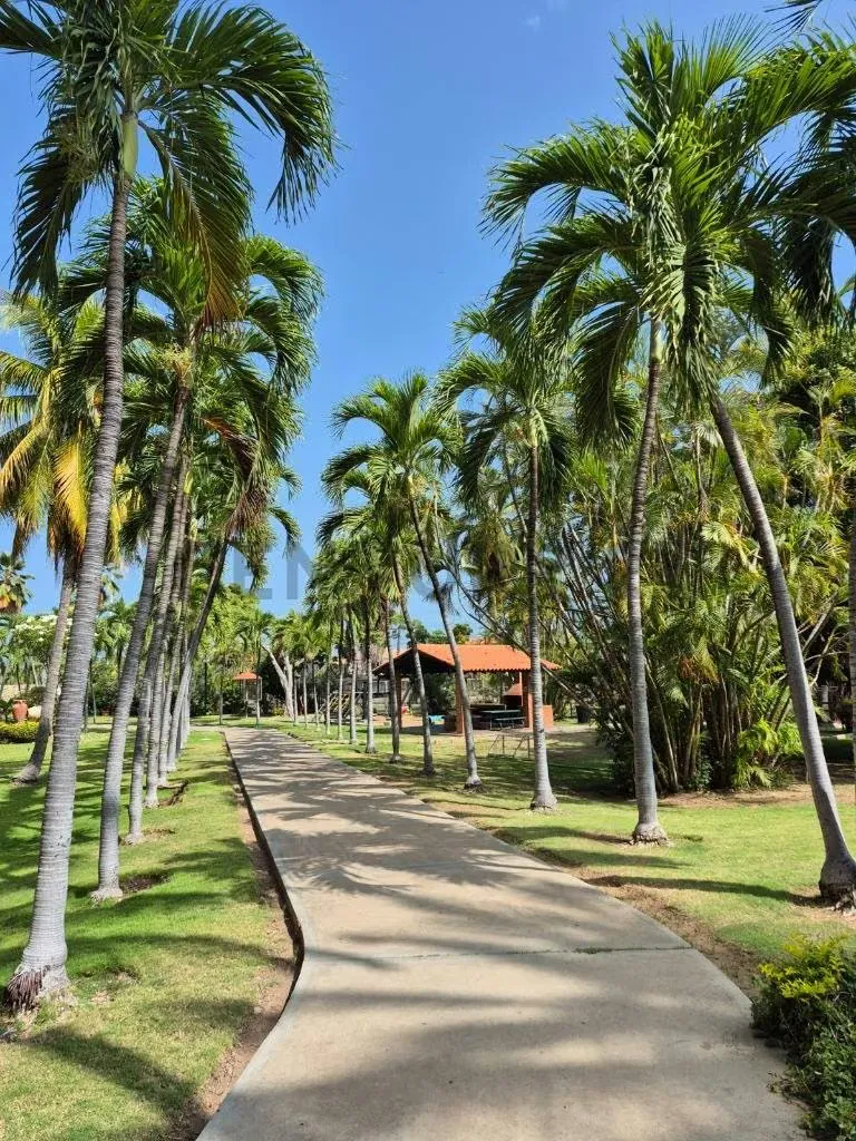 Century 21 ofrece en Alquiler este Apartamento Vacacional en Puerto Bahia - 10