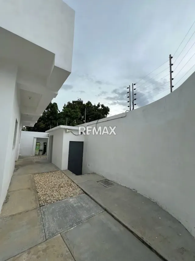 SE VENDE CASA A ESTRENAR EN TRIGAL NORT DE ESQUINA - 5