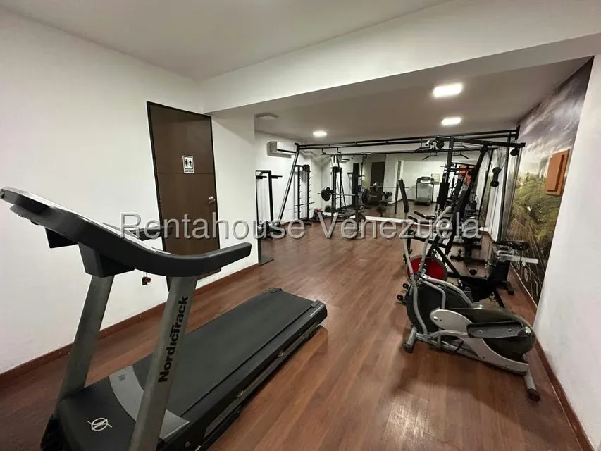 Apartamento (1 Nivel) en Alquiler en El Parque, Lara - 41