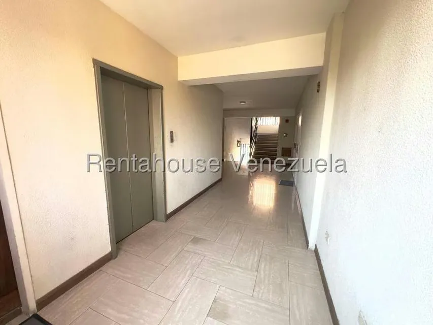 Apartamento (1 Nivel) en Alquiler en El Parque, Lara - 7