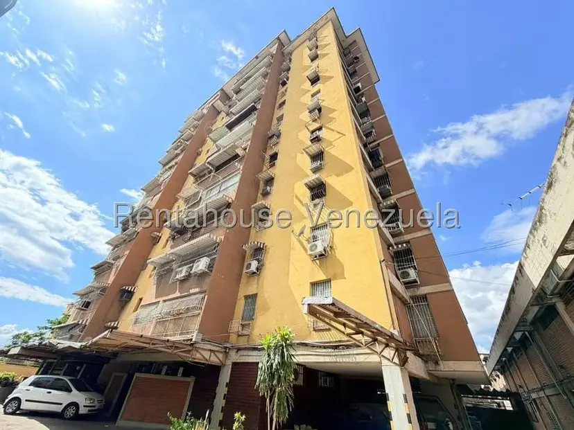 Apartamento (1 Nivel) en Venta en Urbanizacion El Centro, Aragua