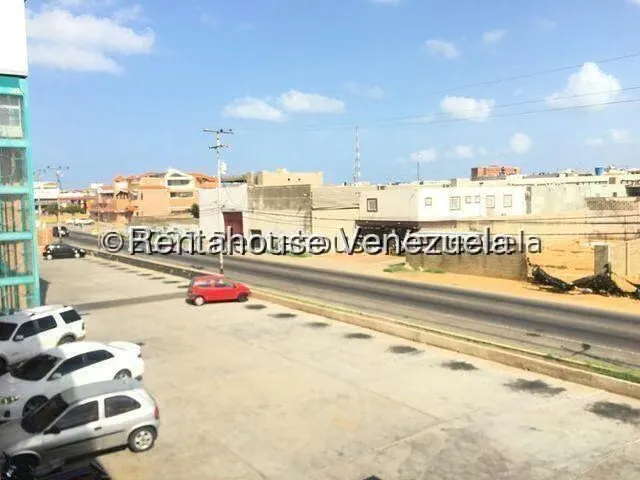 Local Comercial en Alquiler en Santa Irene, Falcon - 8