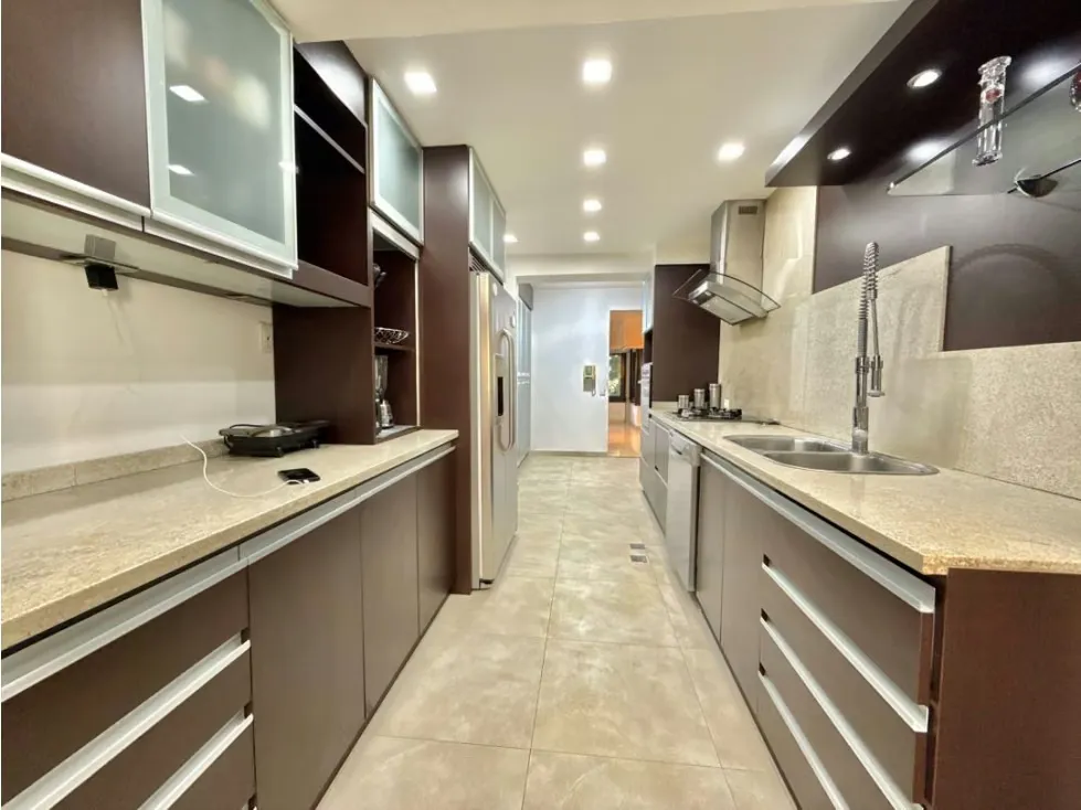 Vendo/Alquilo Apto 230m2 3H+S/3.5B+S/4P Colinas de Valle Arriba - 11