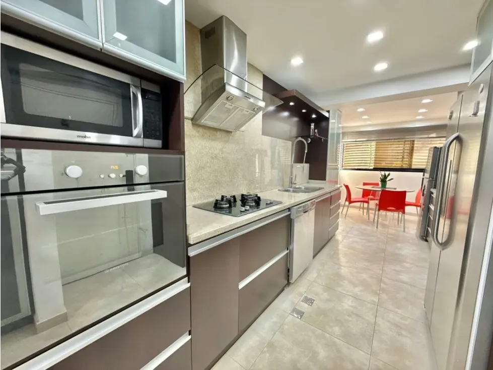 Vendo/Alquilo Apto 230m2 3H+S/3.5B+S/4P Colinas de Valle Arriba - 9
