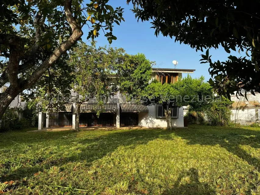 Casa (1 Nivel) en Venta en Colinas del Tamanaco, Distrito Metropolitano - 12