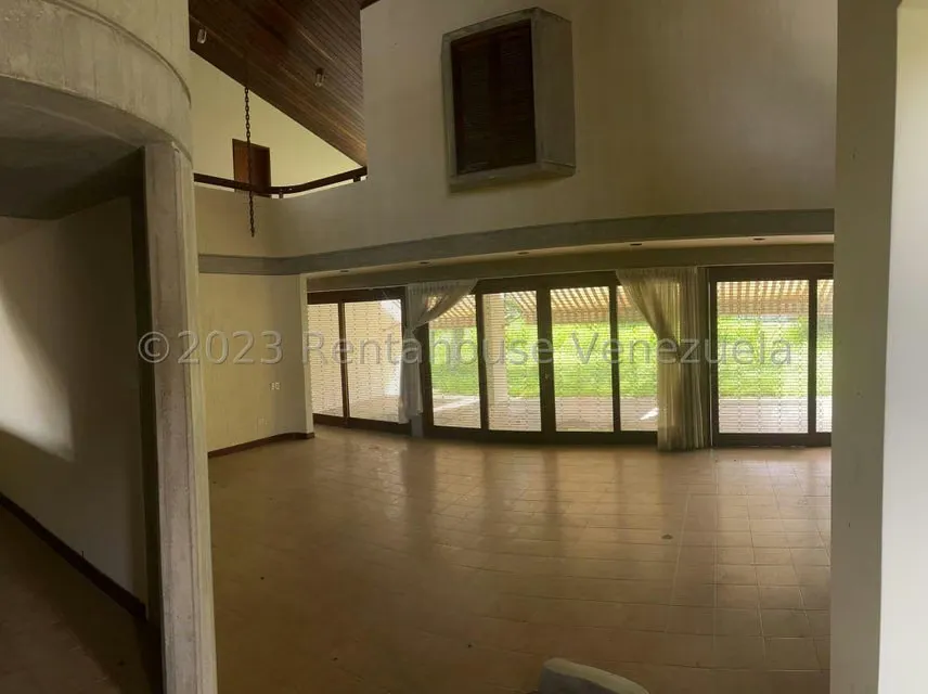 Casa (1 Nivel) en Venta en Colinas del Tamanaco, Distrito Metropolitano - 6