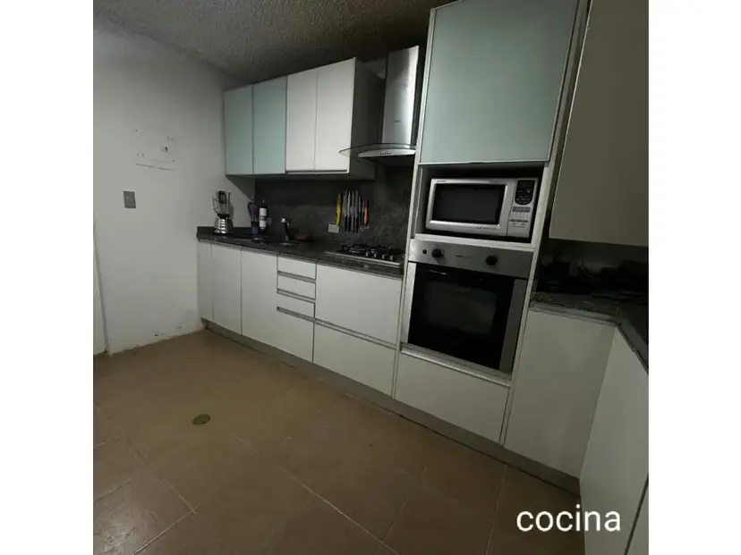TOWNHOUSE DUPLEX VALLES DE CHARA 120 M2, 3 HAB, 2 BAÑOS Y 2 P/E