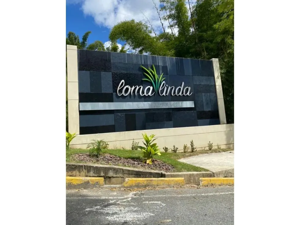 Vendo Casa Duplex en Loma Linda en Obra Gris