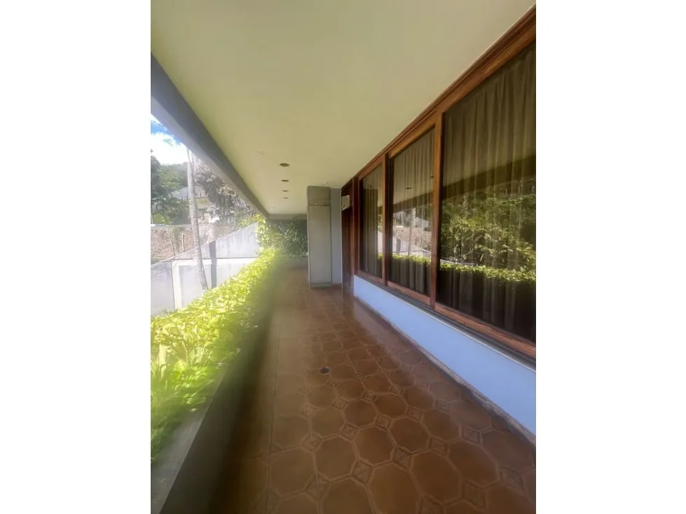 Se vende quinta para remodelar 997m2 Valle Arriba 4085 - 4