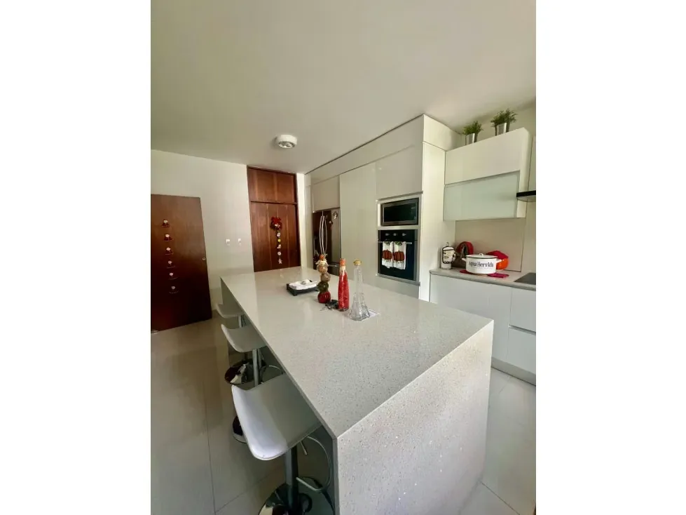 Se vende quinta para remodelar 997m2 Valle Arriba 4085 - 8