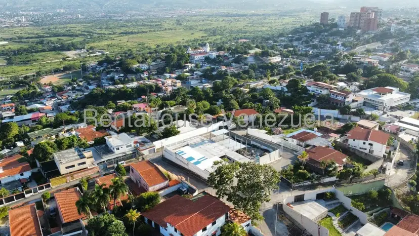 Terreno (Comercial) en Venta en Zona Este, Lara